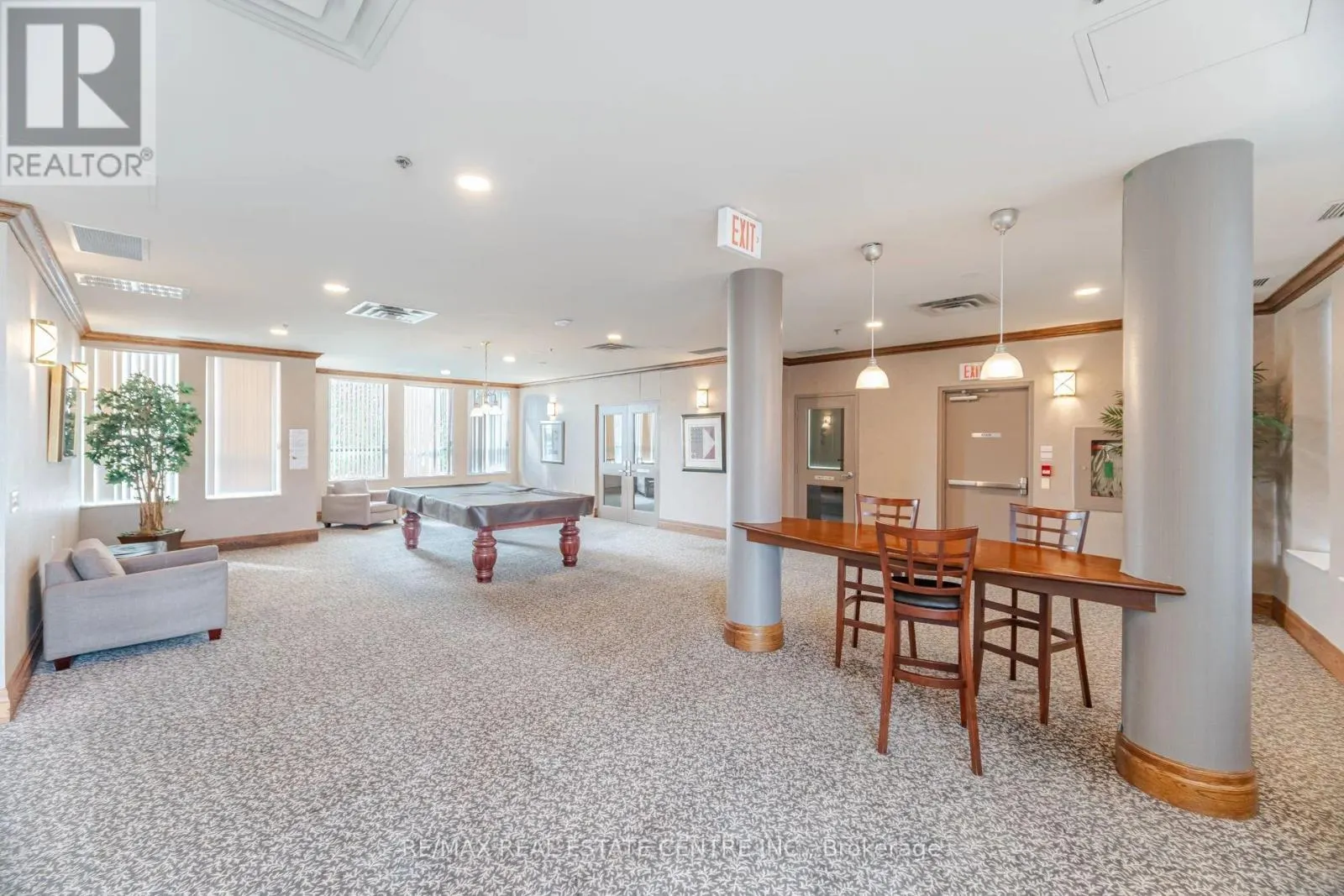 109 - 4850 GLEN ERIN DRIVE