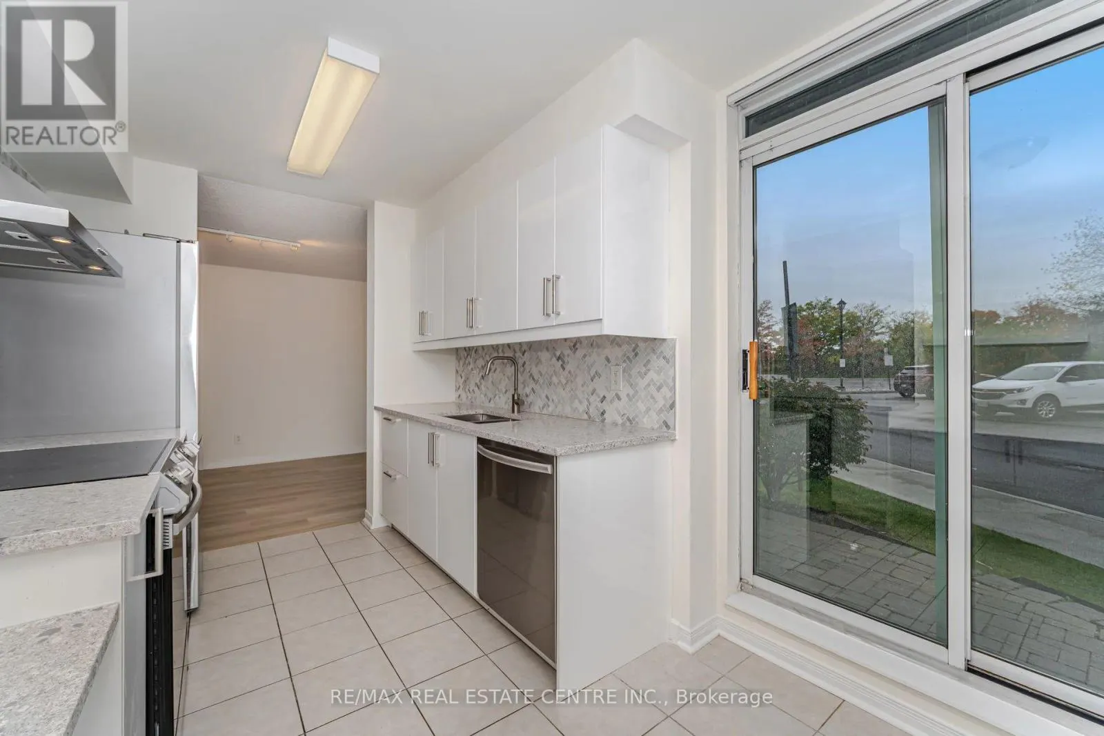 109 - 4850 GLEN ERIN DRIVE