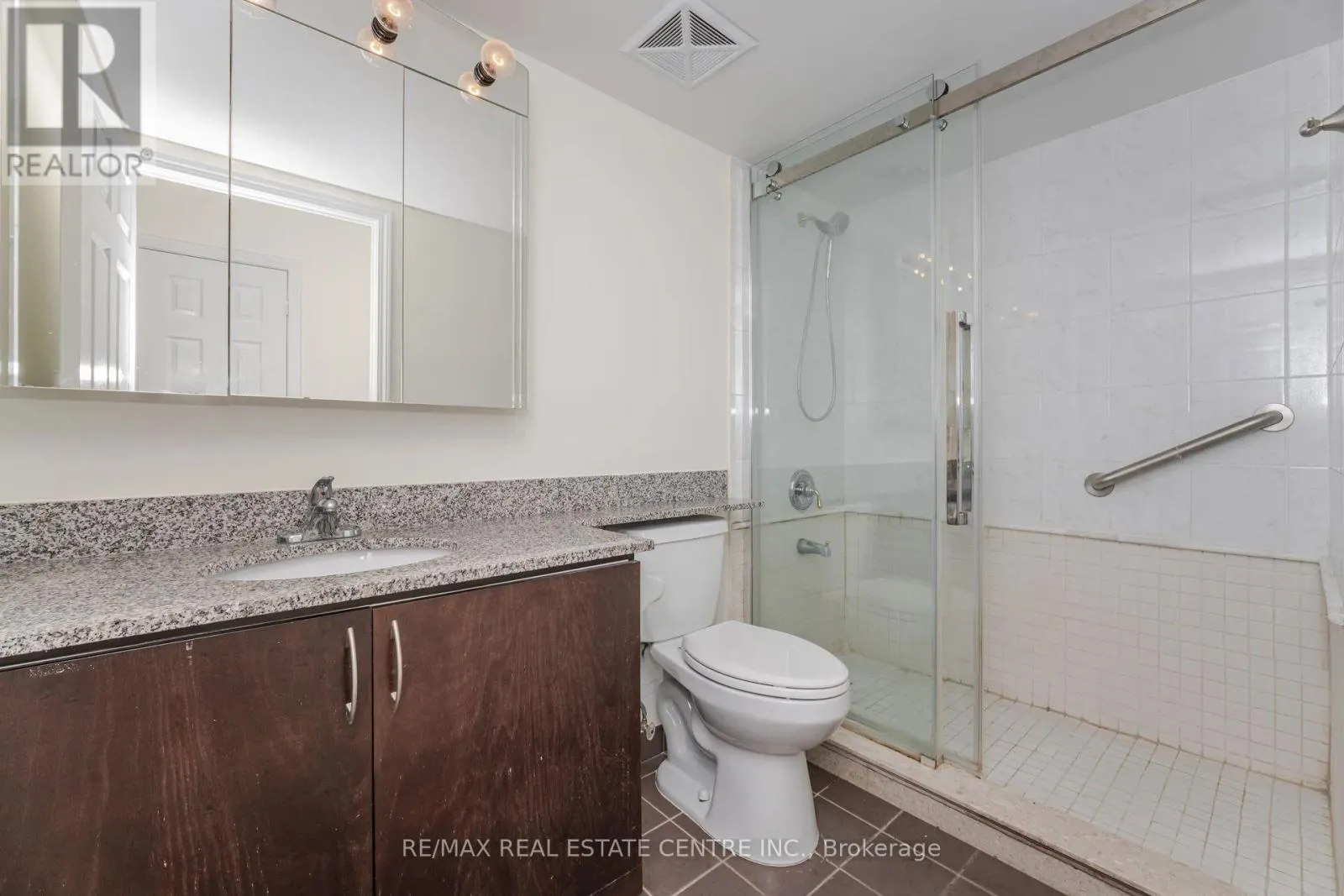 109 - 4850 GLEN ERIN DRIVE