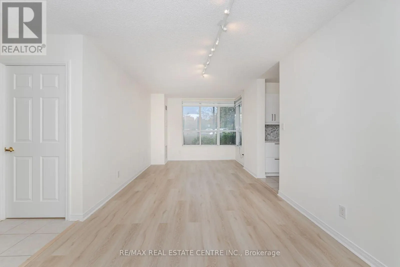 109 - 4850 GLEN ERIN DRIVE