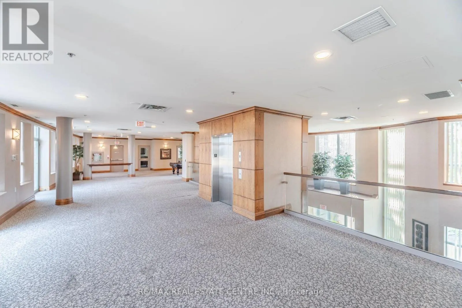 109 - 4850 GLEN ERIN DRIVE
