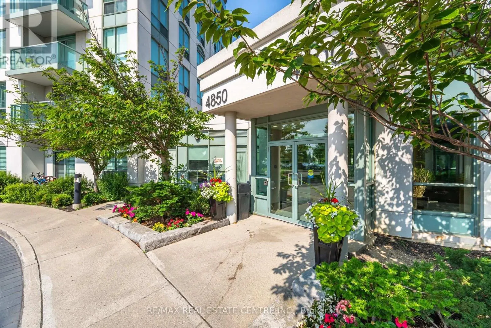 109 - 4850 GLEN ERIN DRIVE