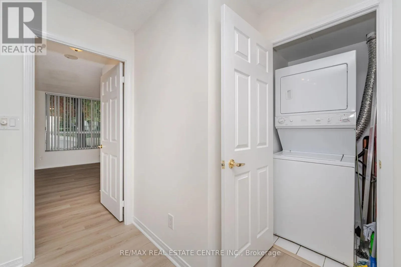 109 - 4850 GLEN ERIN DRIVE