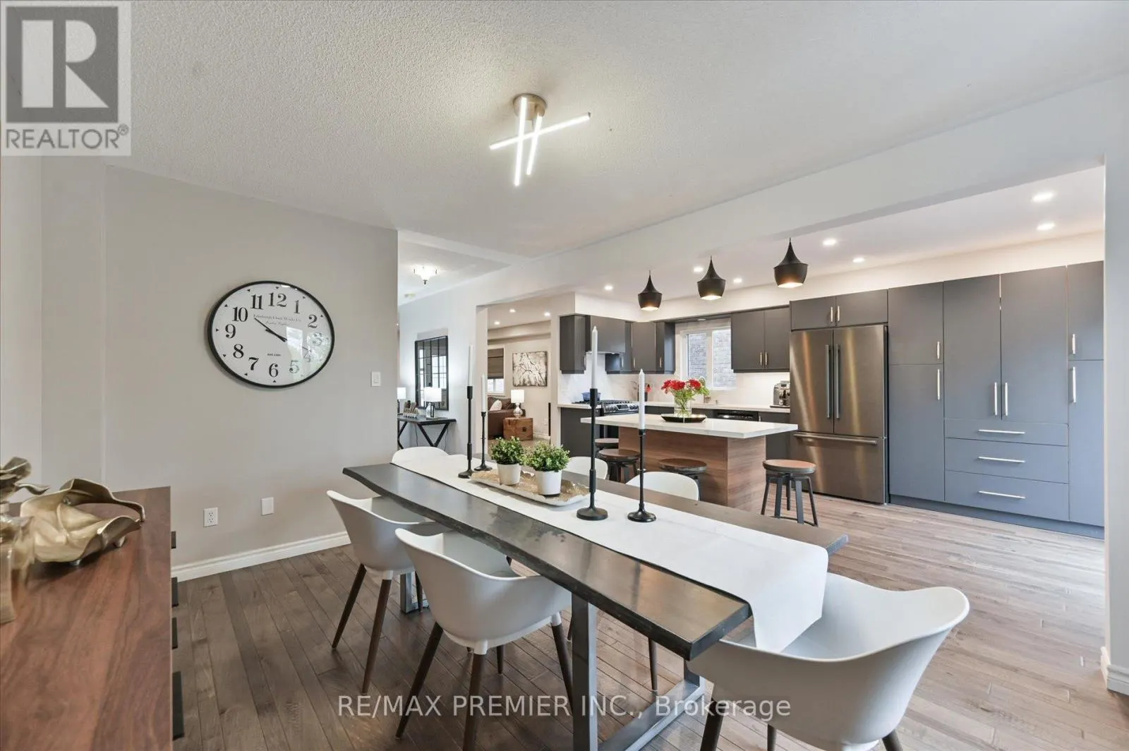 78 ARCHBURY CIRCLE