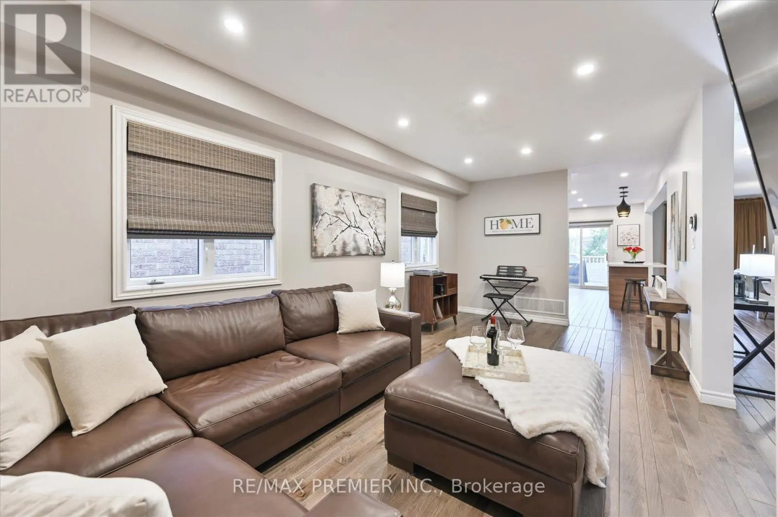 78 ARCHBURY CIRCLE