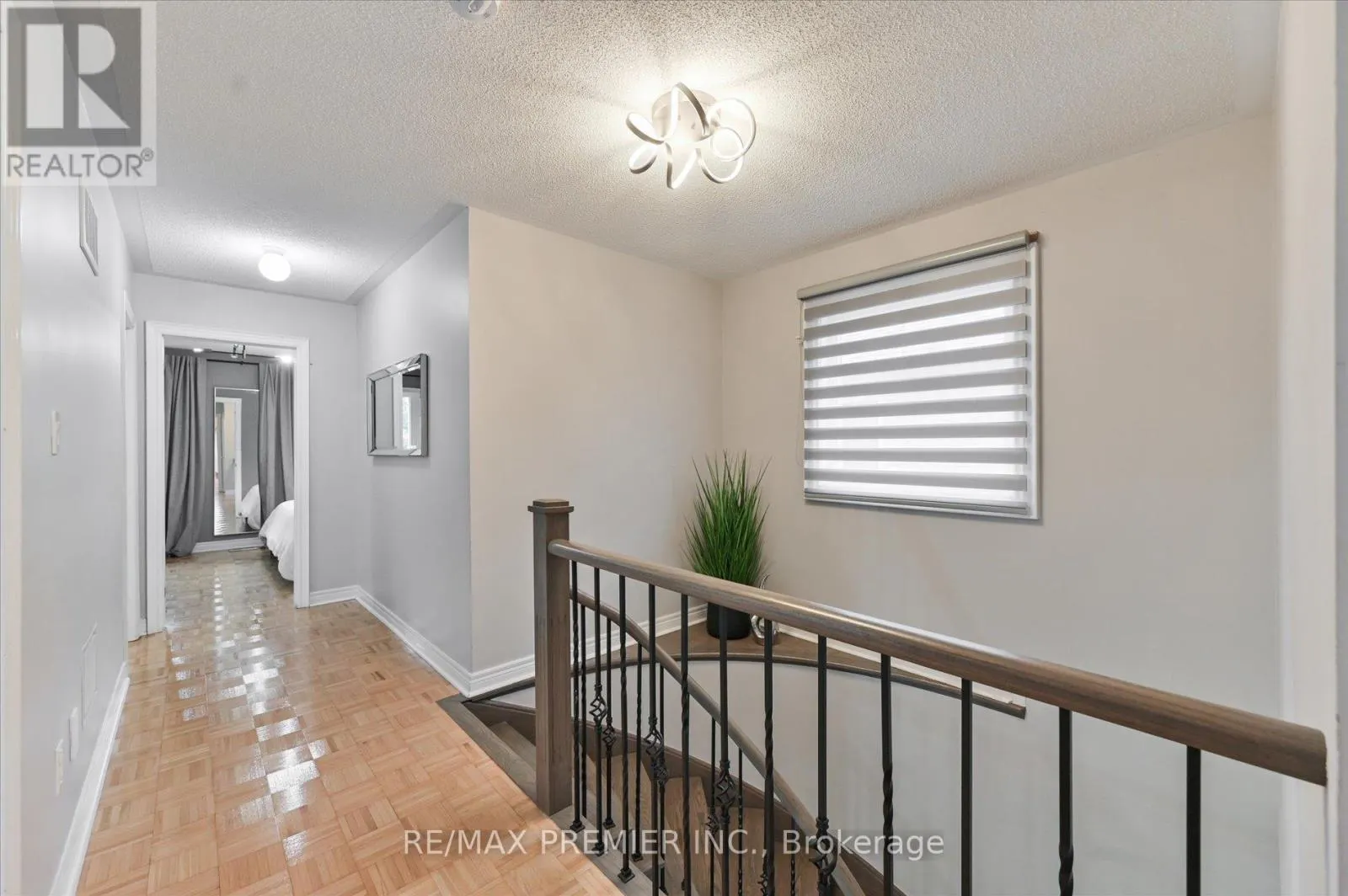 78 ARCHBURY CIRCLE