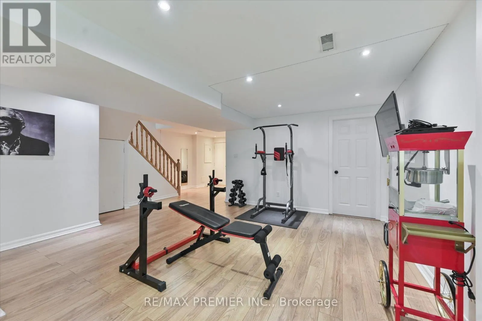 78 ARCHBURY CIRCLE