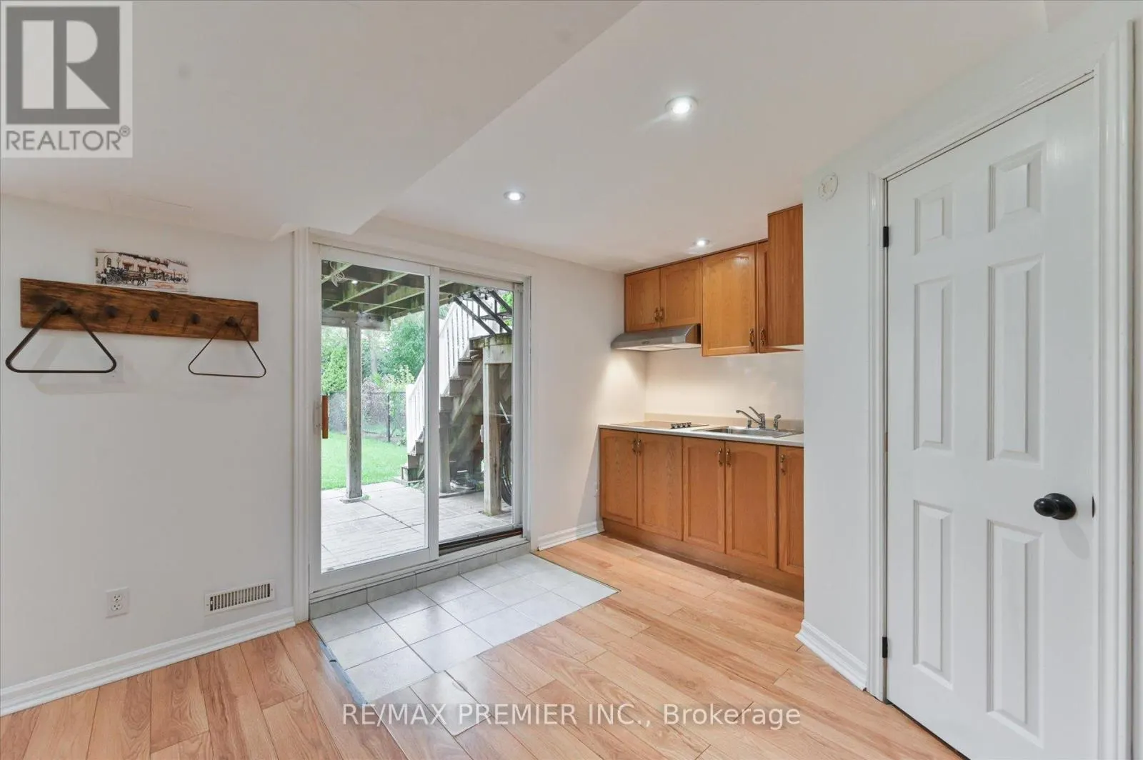 78 ARCHBURY CIRCLE