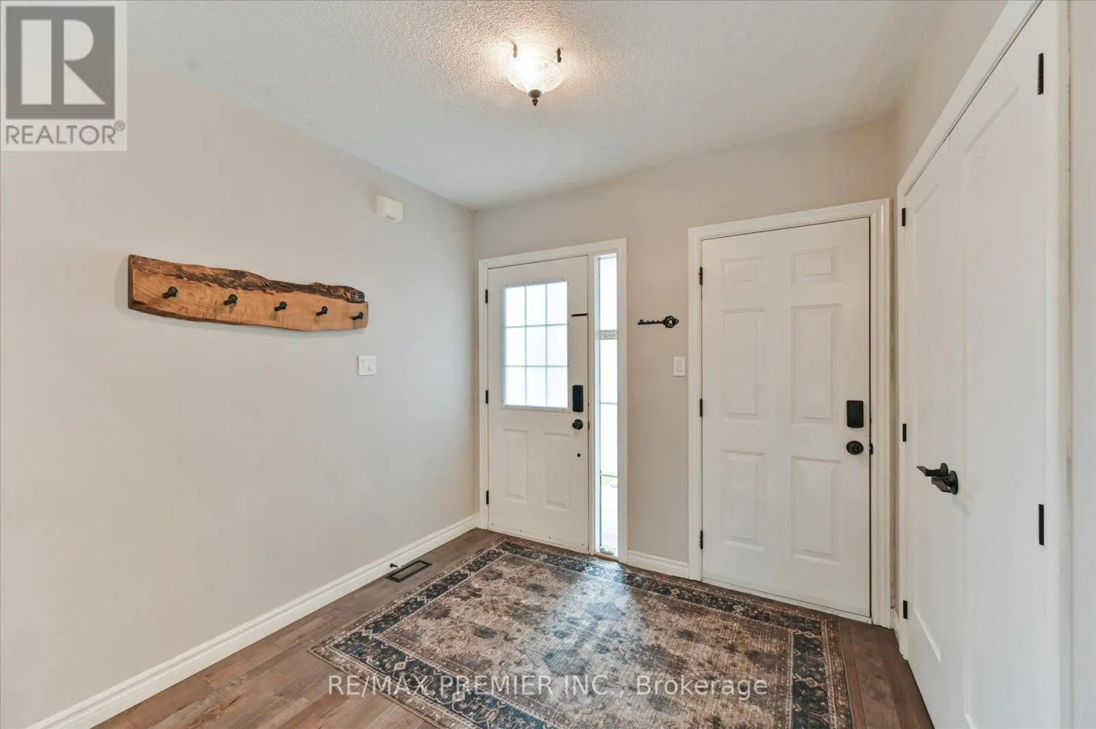 78 ARCHBURY CIRCLE