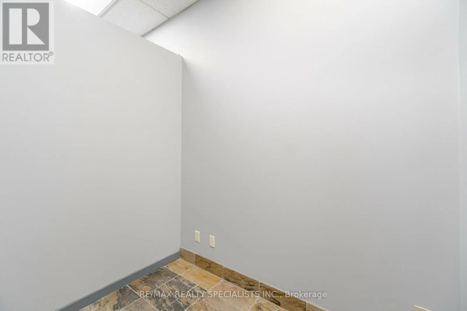 10 - 5160 EXPLORER DRIVE