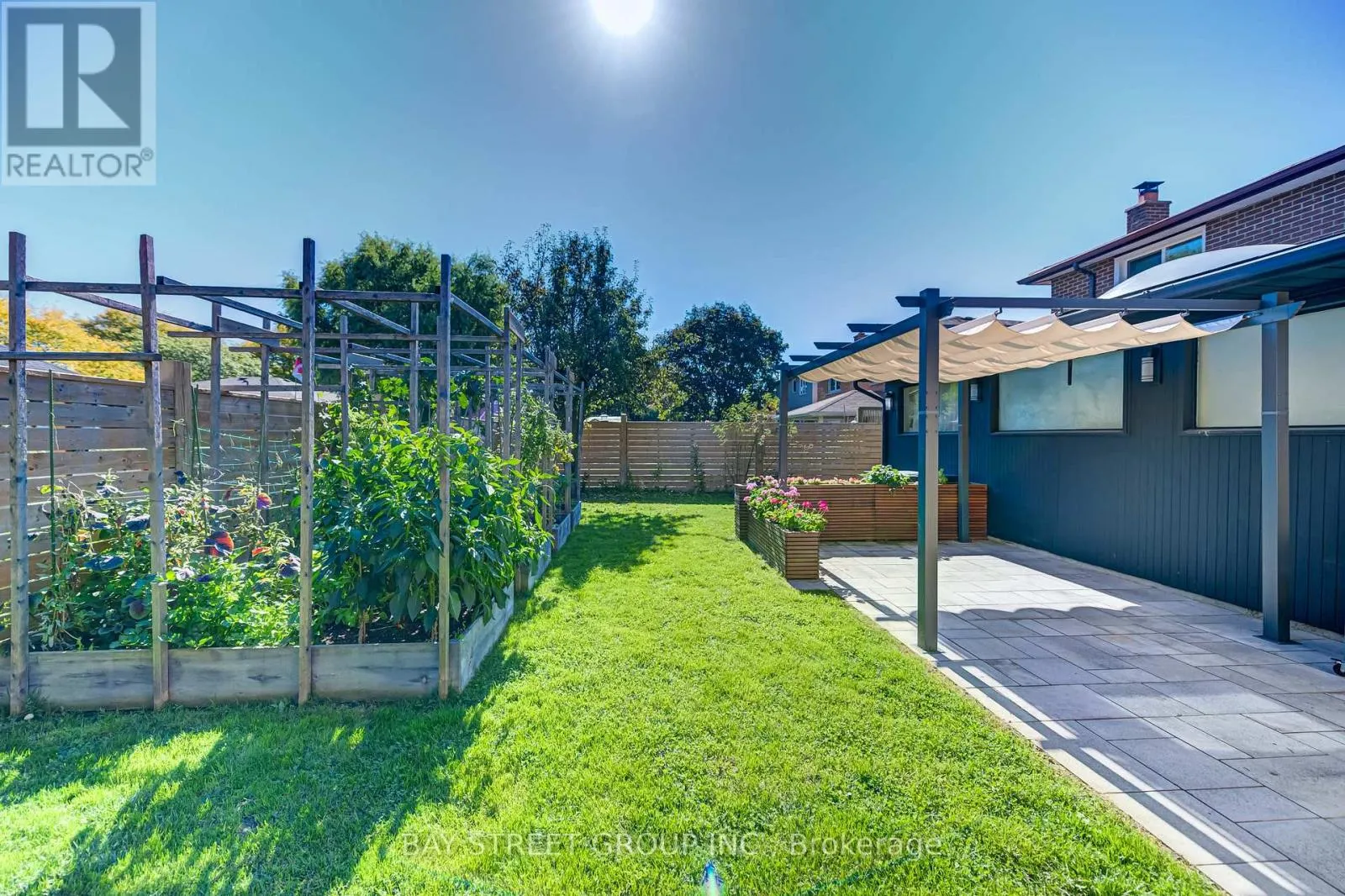 3420 CHARMAINE HEIGHTS