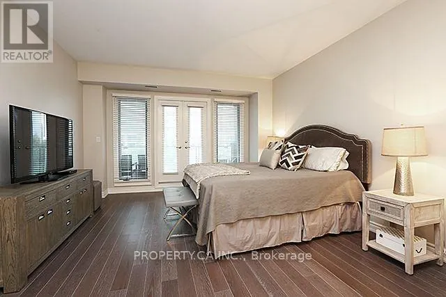 TH7 - 2111 LAKE SHORE BOULEVARD W