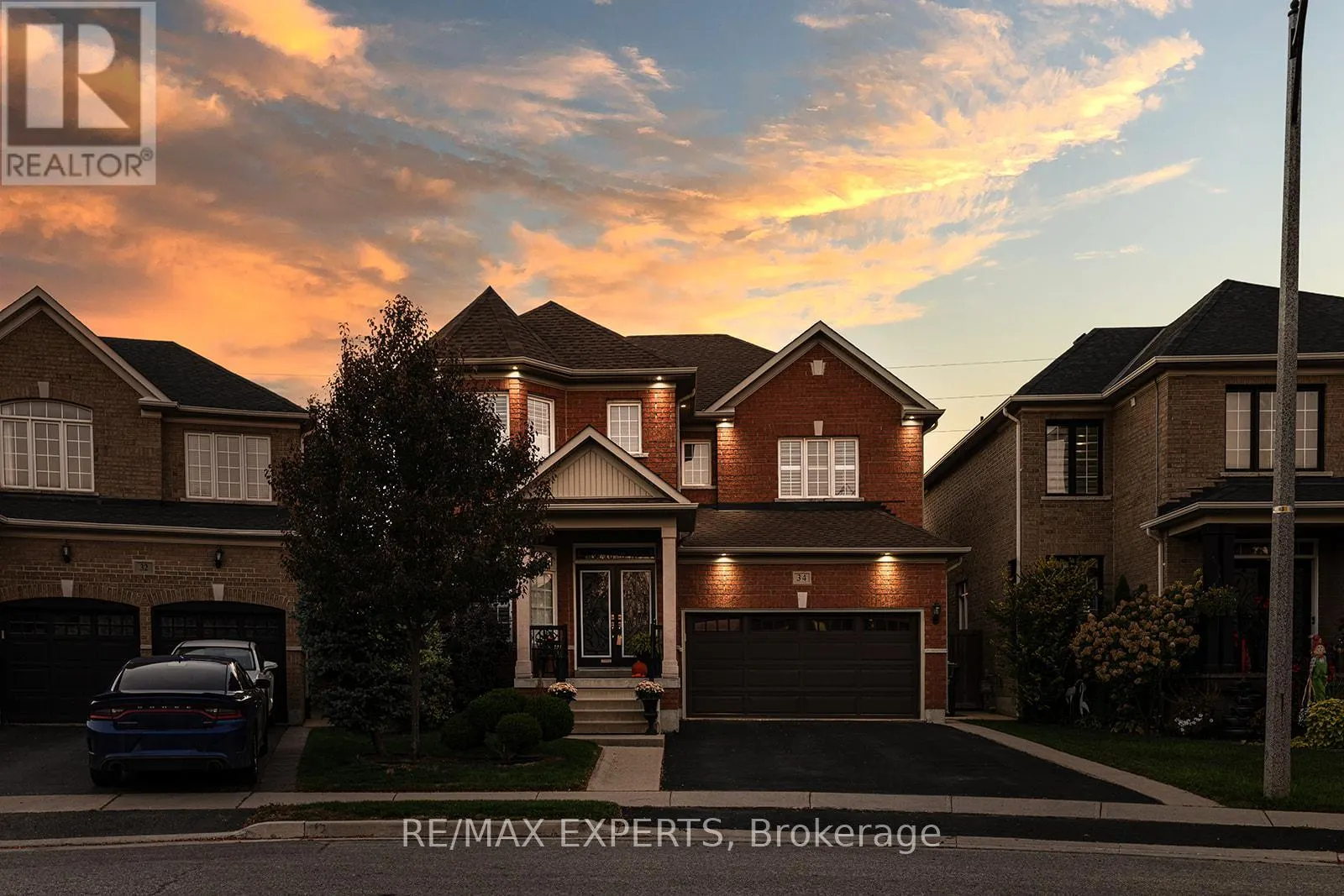 34 LAURENTIDE CRESCENT