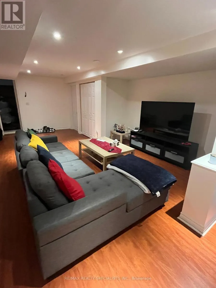 4594 BISMARK CRESCENT