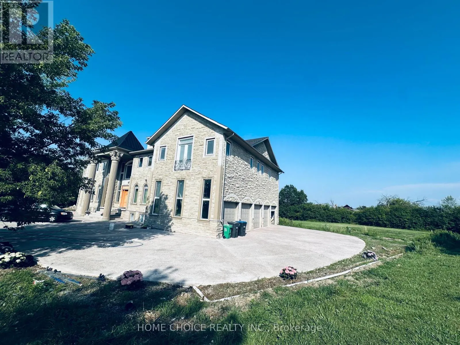 3 STANLEY CARBERRY DRIVE