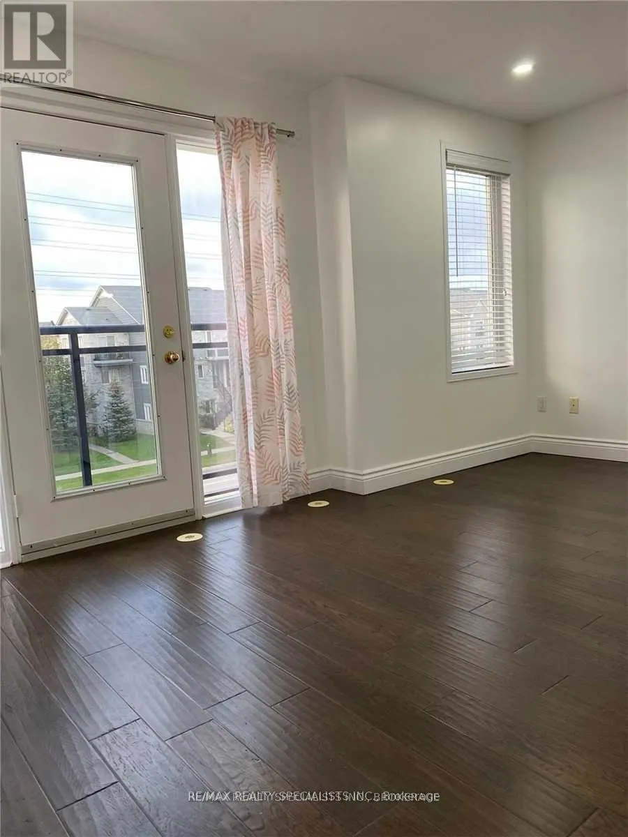 100 - 3108 EGLINTON AVENUE W