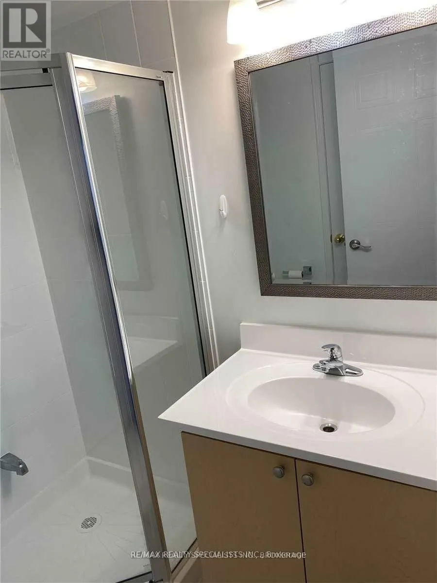 100 - 3108 EGLINTON AVENUE W