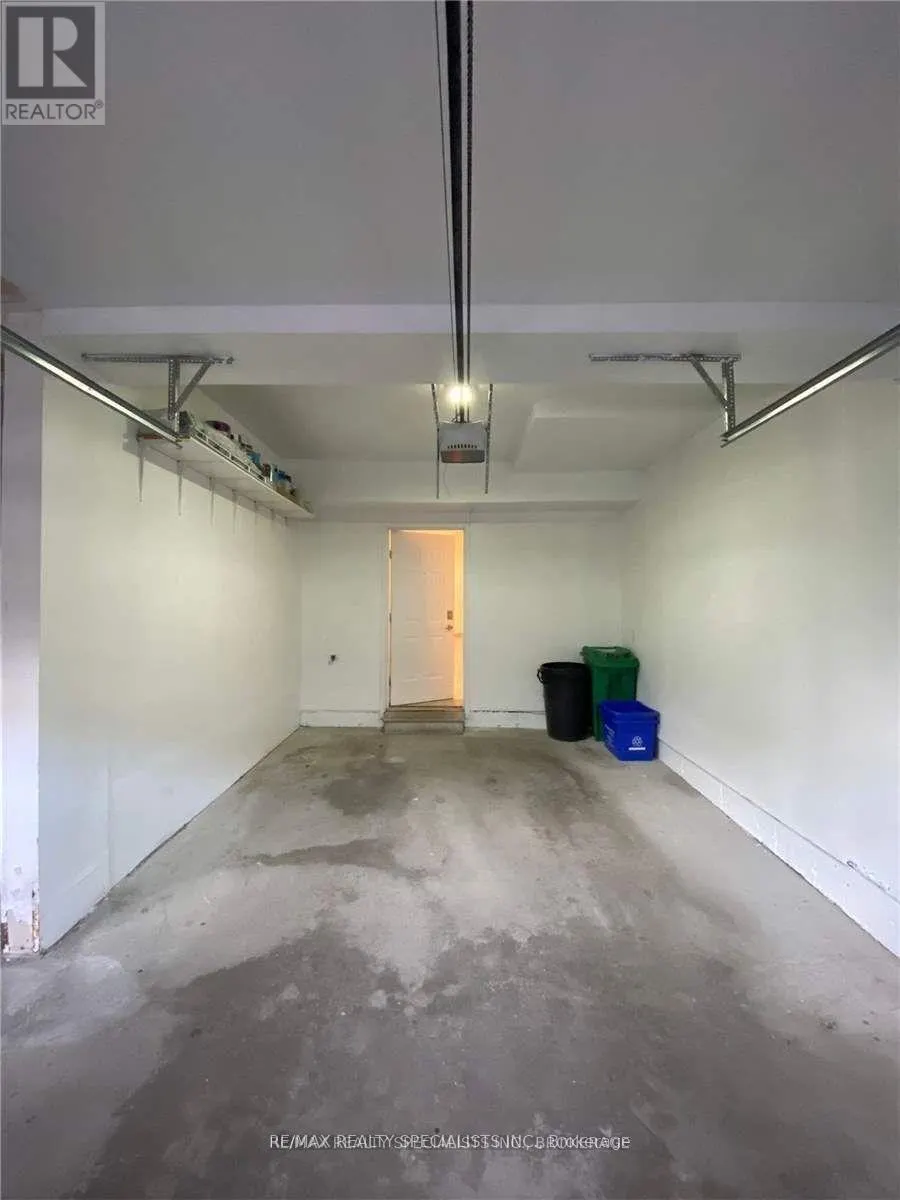 100 - 3108 EGLINTON AVENUE W