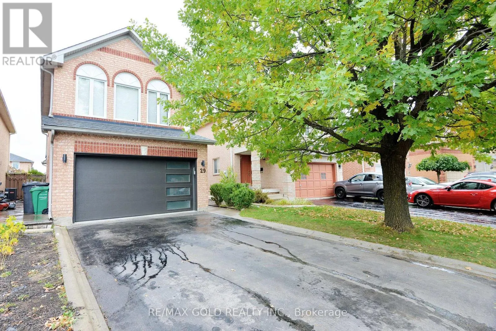 29 TRAILRIDGE DRIVE
