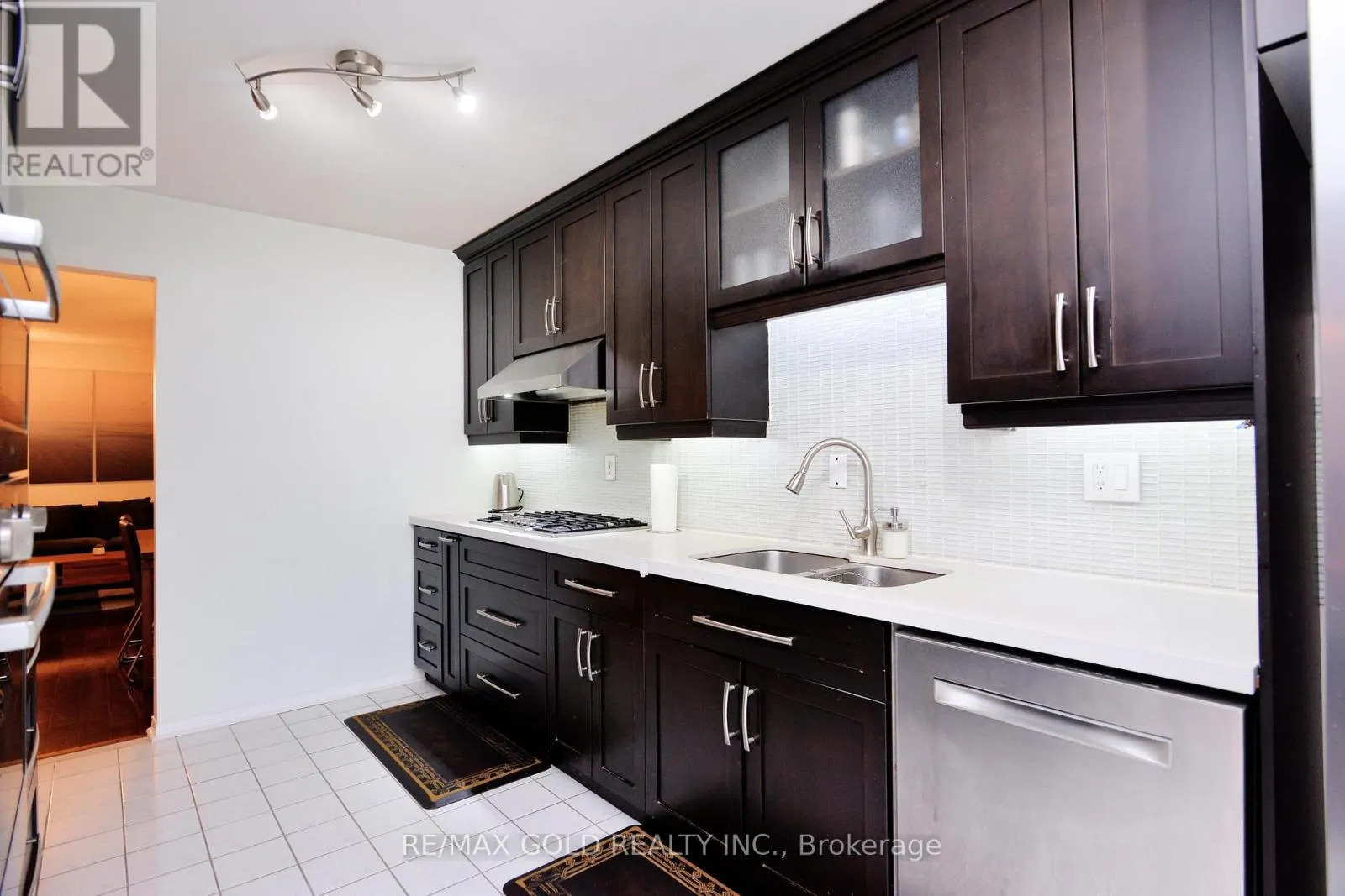 29 TRAILRIDGE DRIVE
