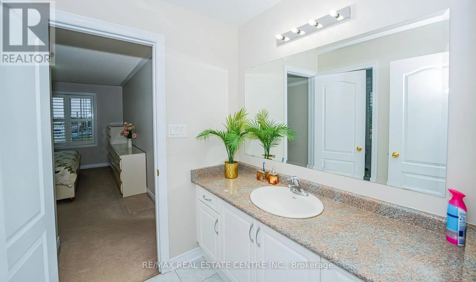 60 SLEIGHTHOLME CRESCENT
