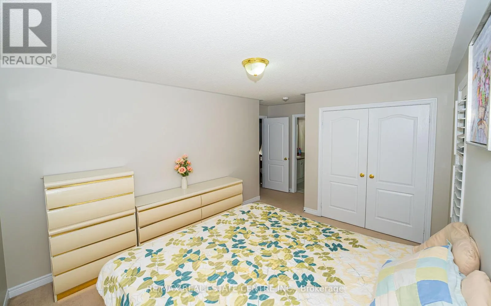 60 SLEIGHTHOLME CRESCENT