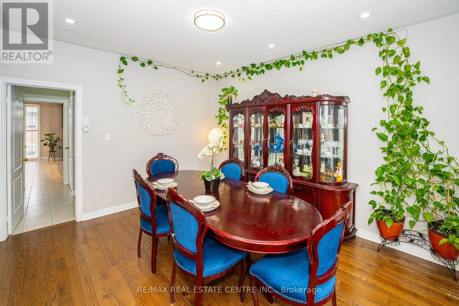 60 SLEIGHTHOLME CRESCENT