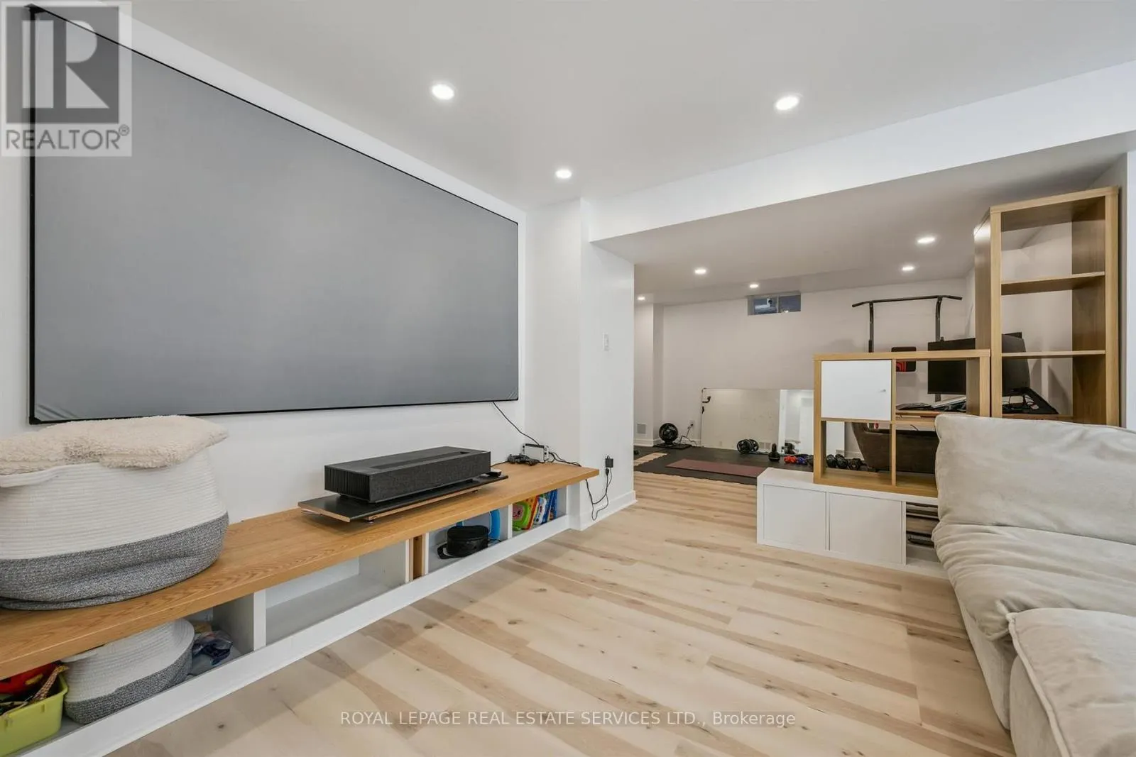 234 POLLY DRIVE