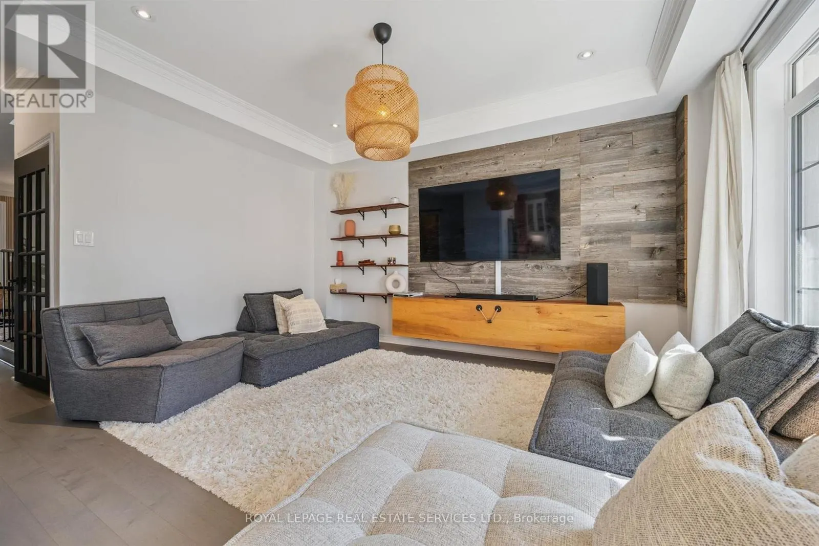 234 POLLY DRIVE