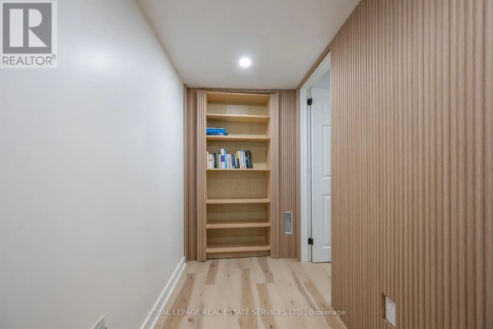 234 POLLY DRIVE