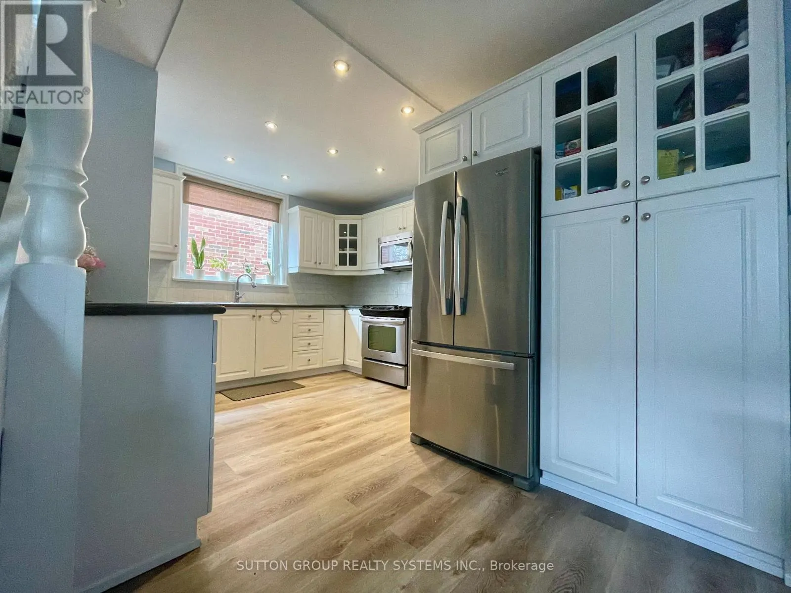 1 ELMLEA AVENUE