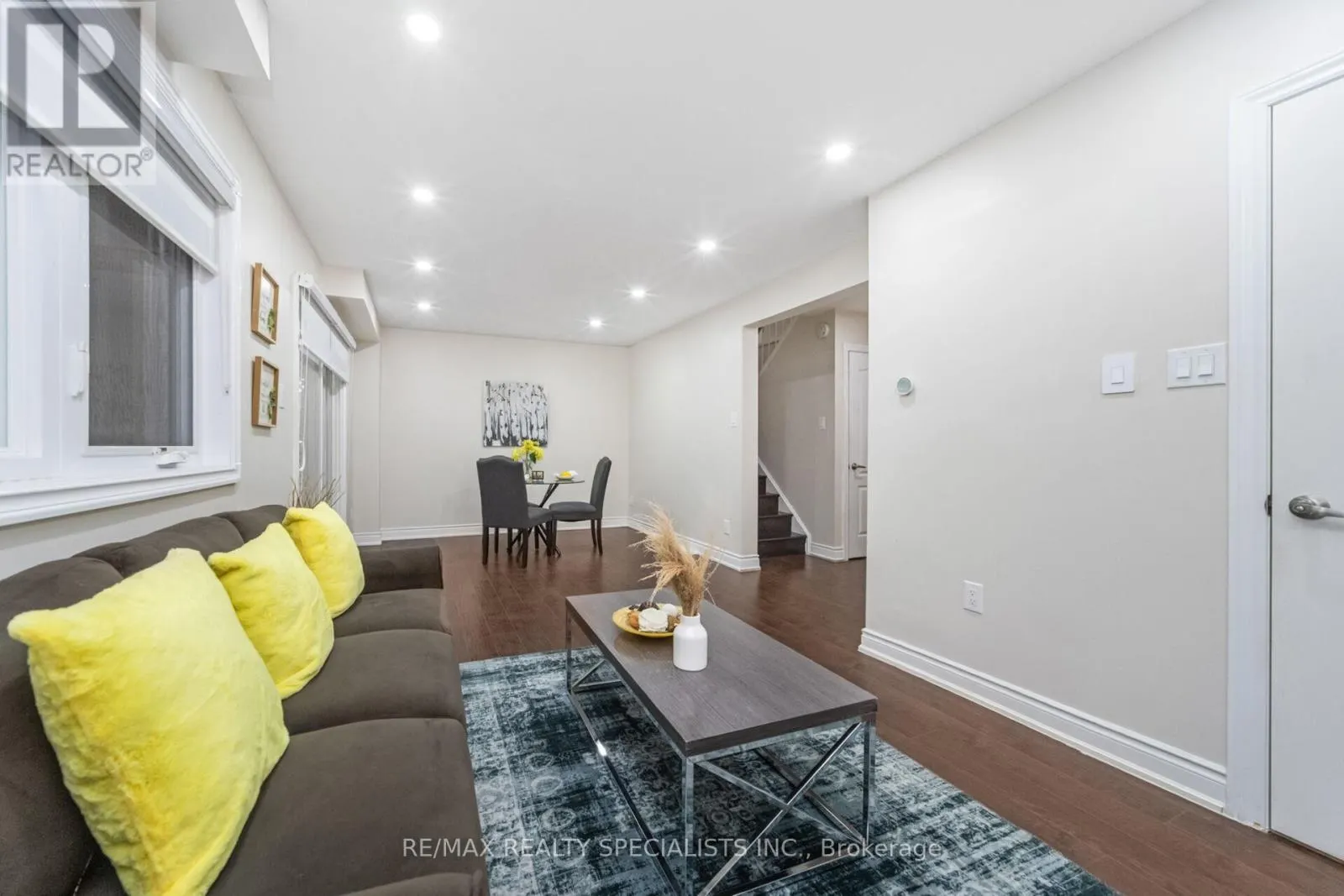 46 HINDQUARTER COURT