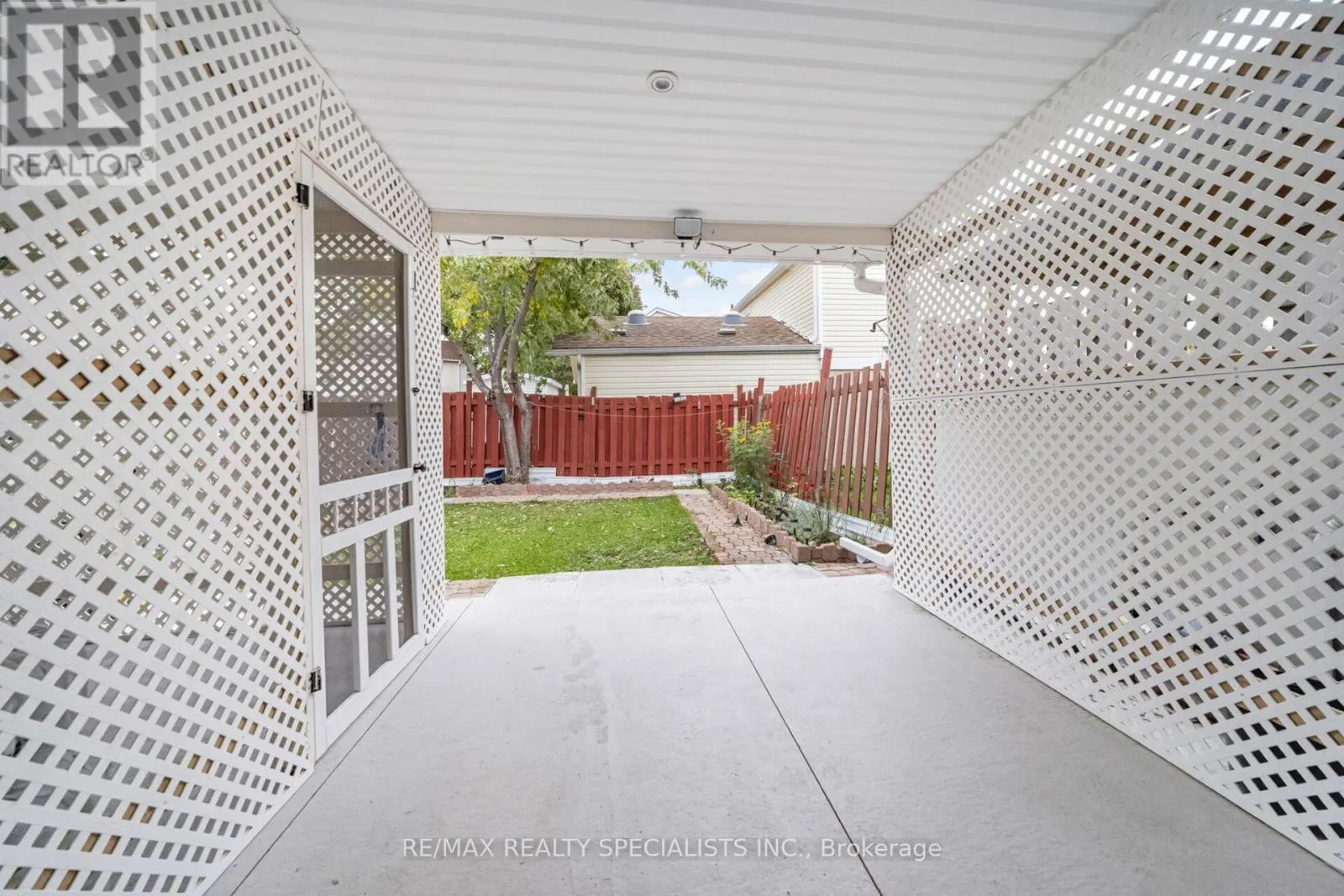 46 HINDQUARTER COURT