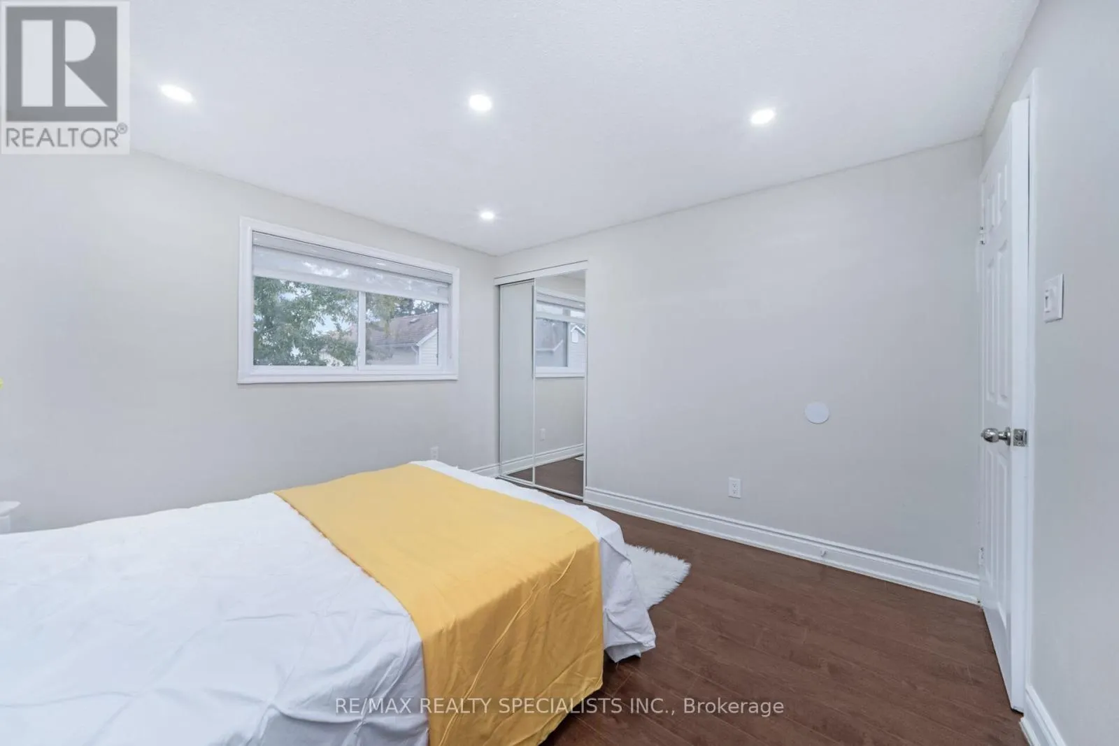 46 HINDQUARTER COURT