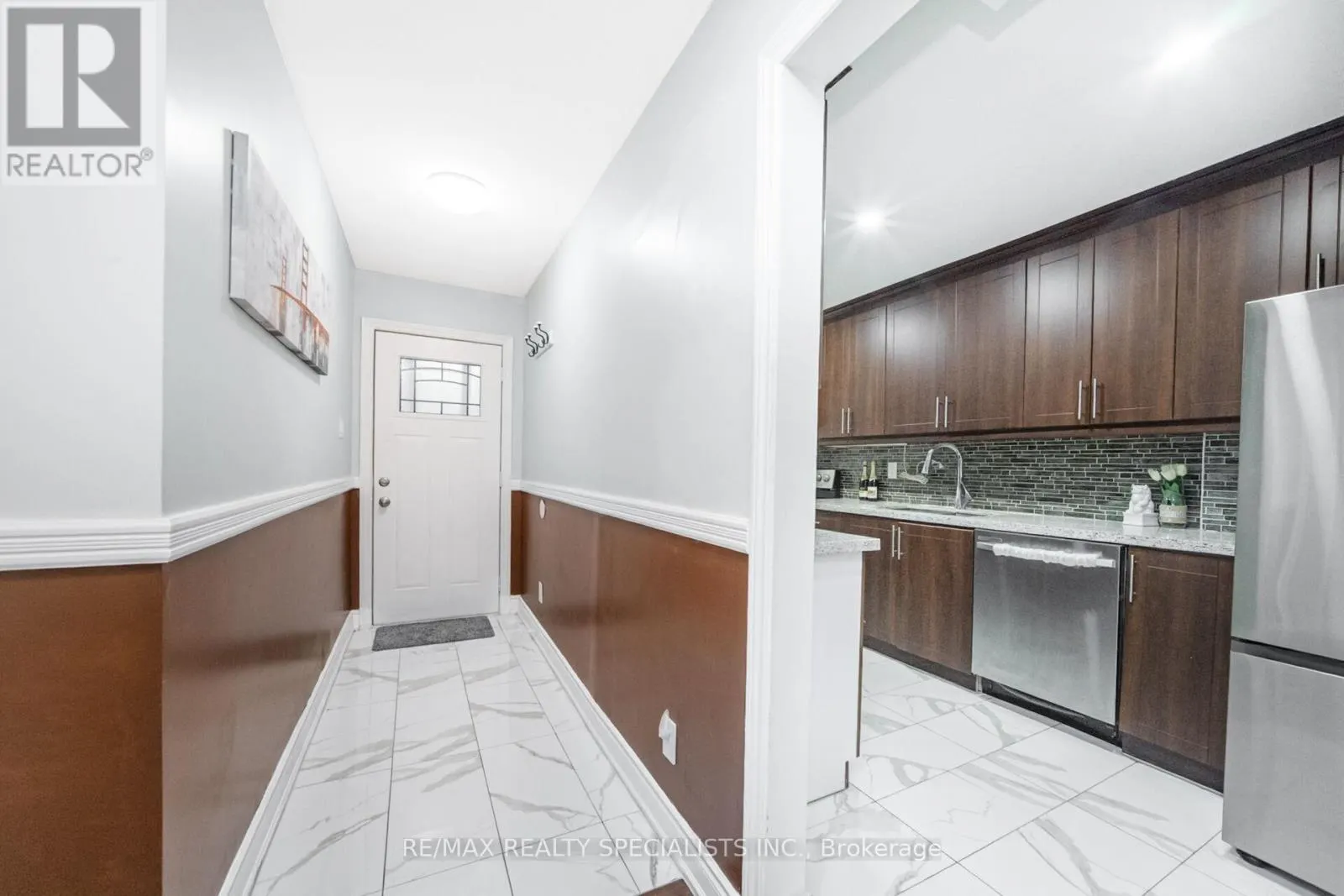 46 HINDQUARTER COURT