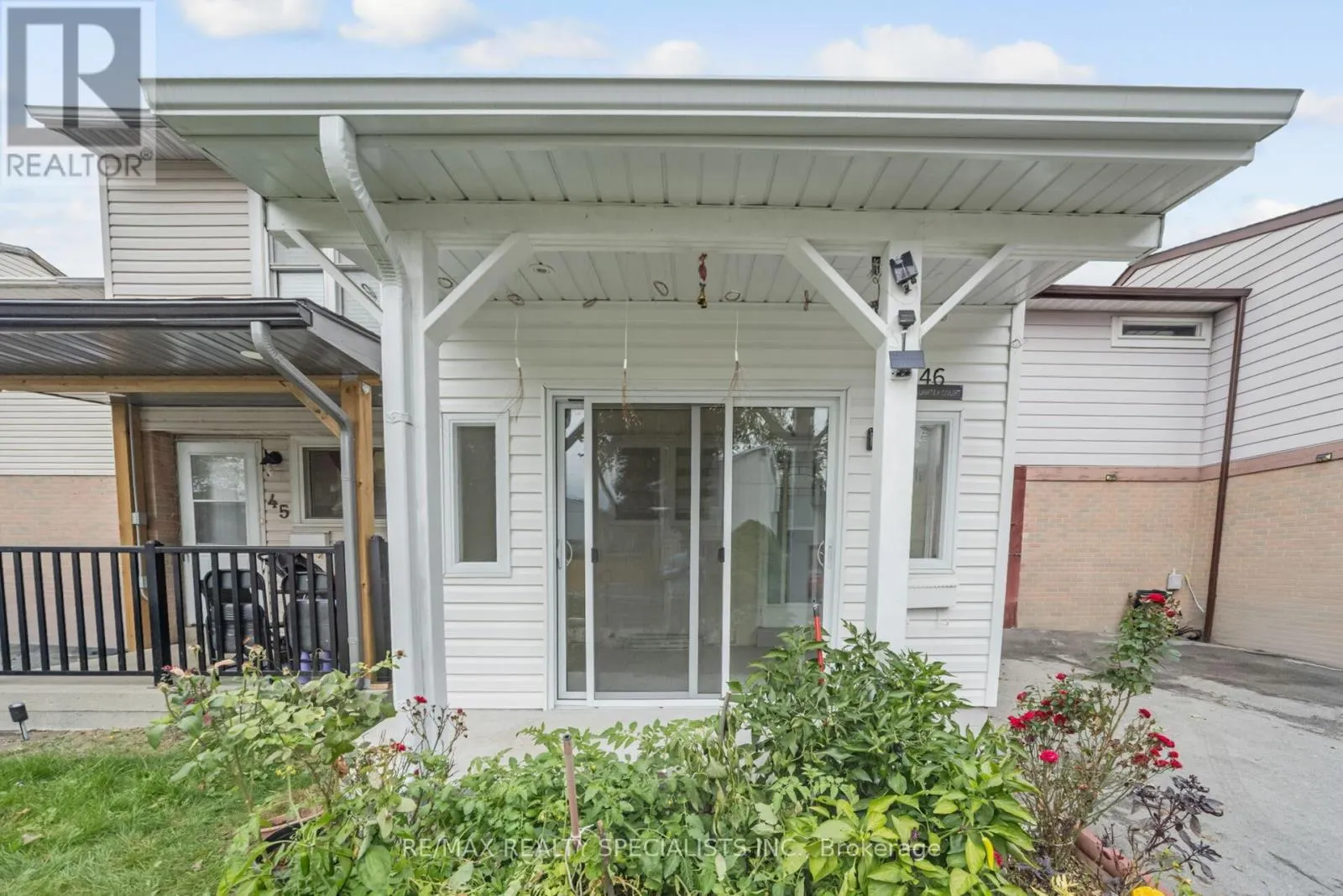 46 HINDQUARTER COURT