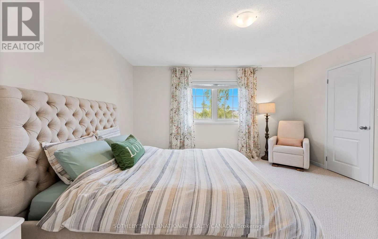 21 - 745 FARMSTEAD DRIVE