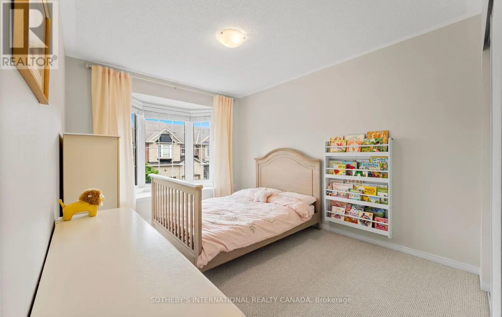 21 - 745 FARMSTEAD DRIVE