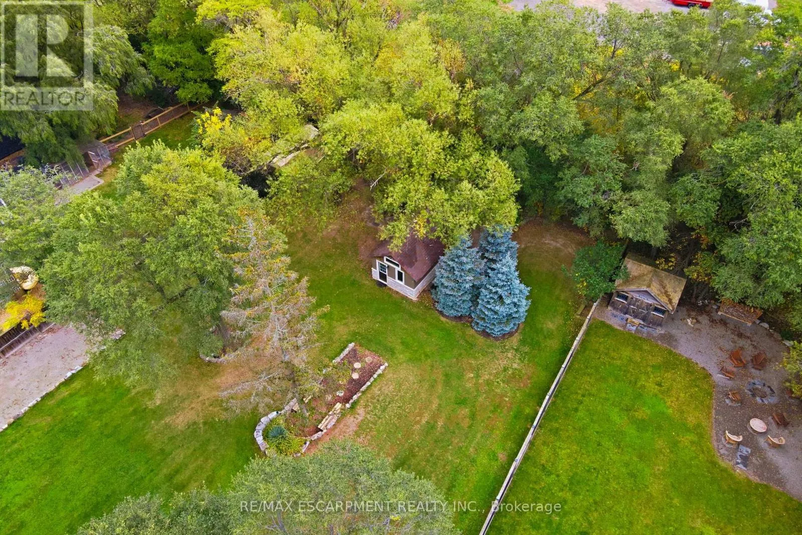 792 OLD YORK ROAD