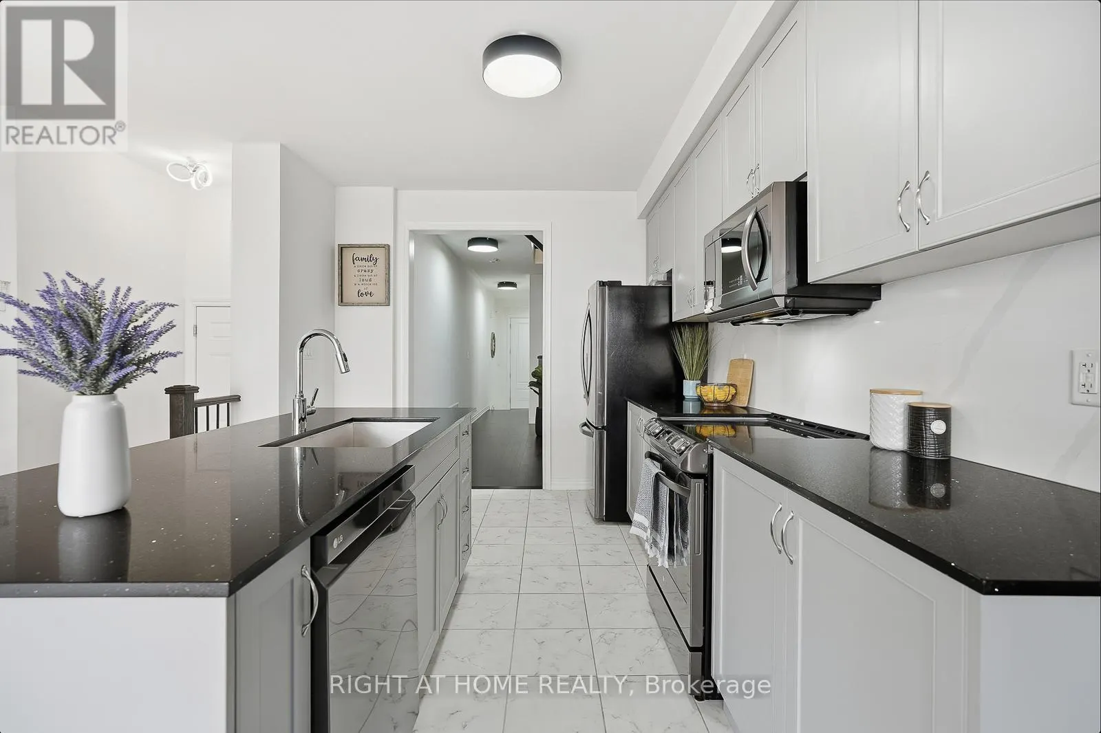 16 ANGELFISH ROAD
