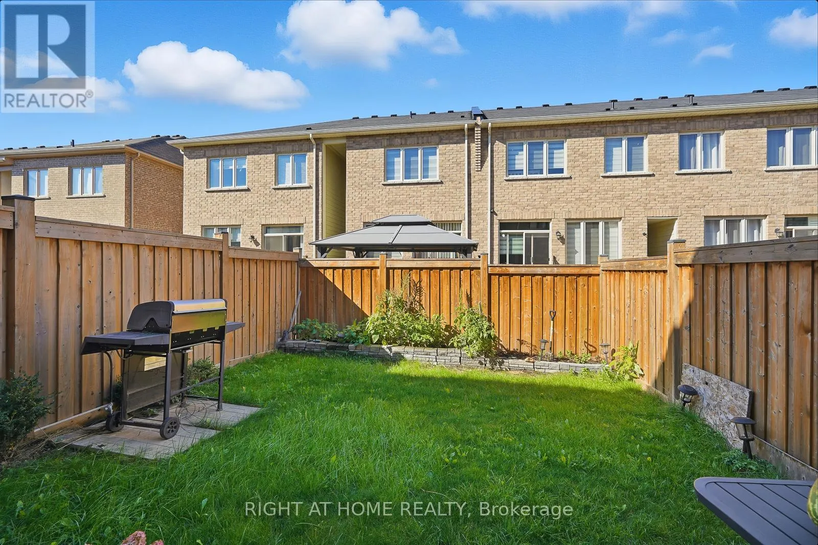16 ANGELFISH ROAD