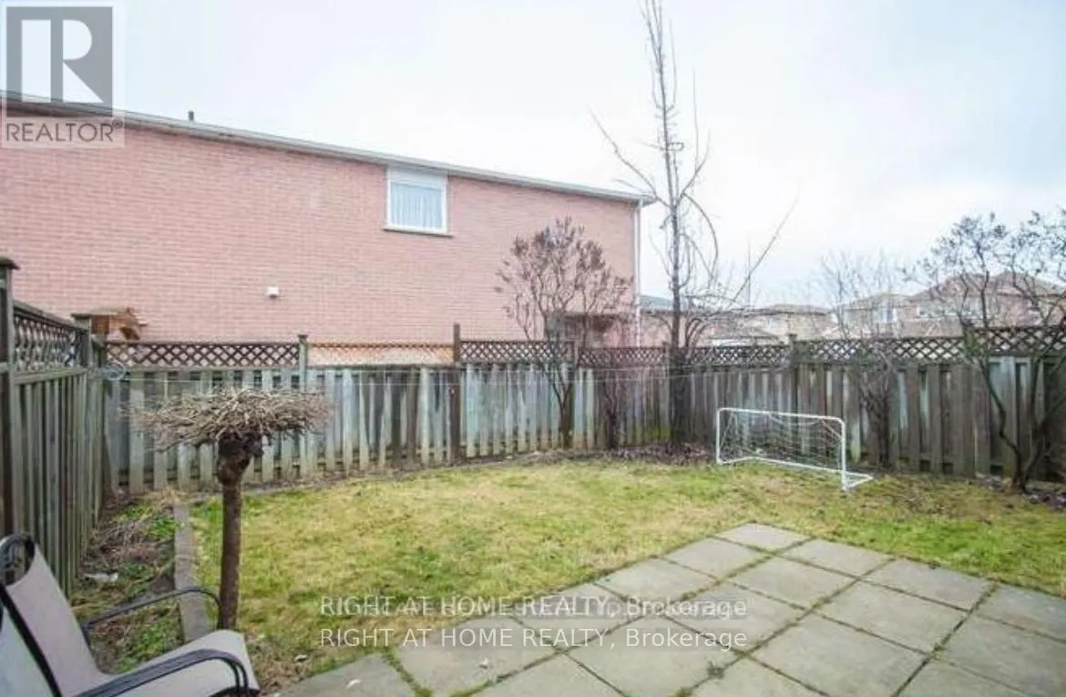 UPPER - 56 STANWELL DRIVE