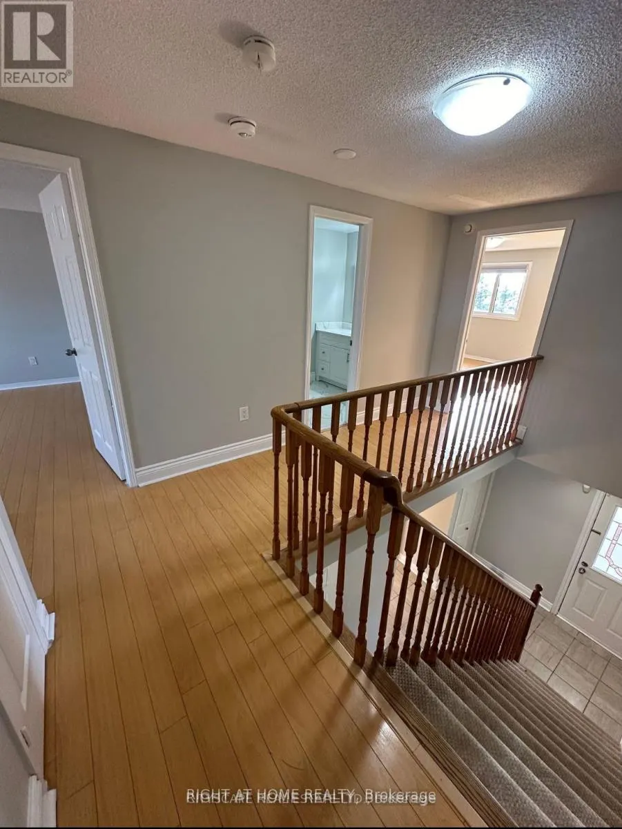 UPPER - 56 STANWELL DRIVE