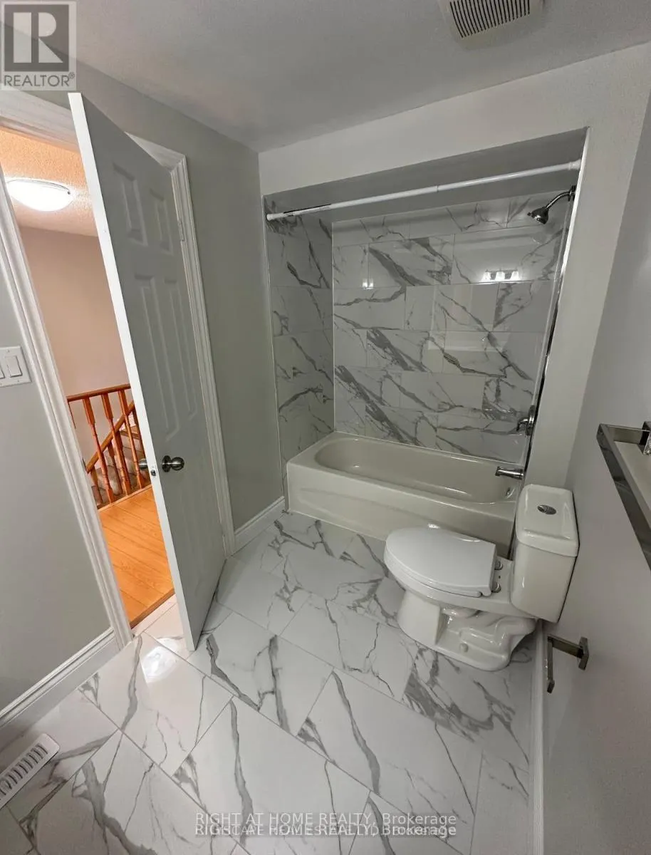 UPPER - 56 STANWELL DRIVE