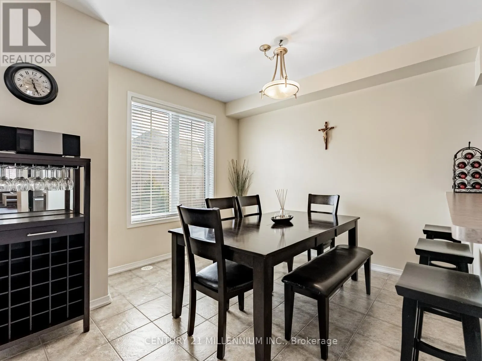 111 CEDAR LAKE CRESCENT