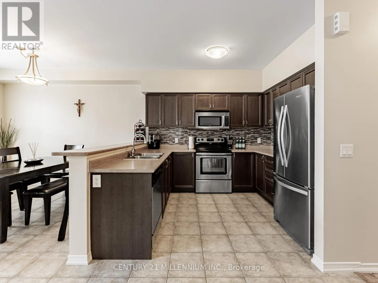 111 CEDAR LAKE CRESCENT