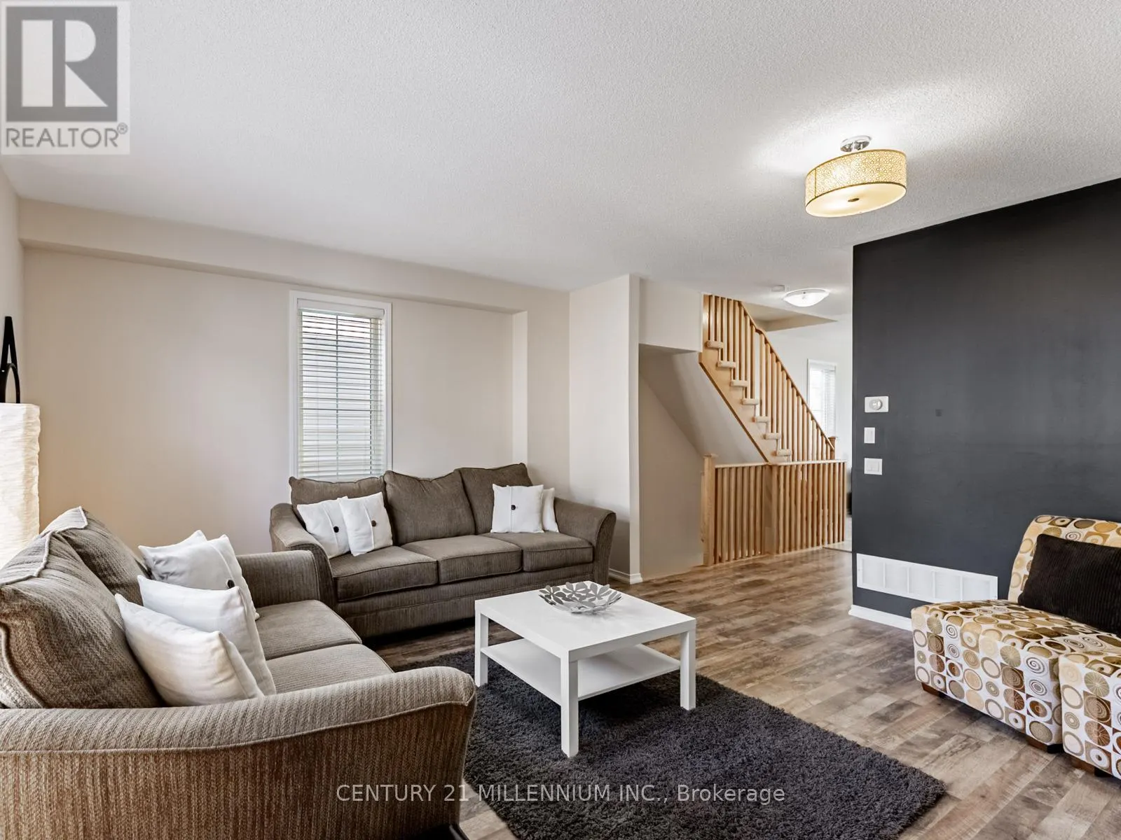 111 CEDAR LAKE CRESCENT