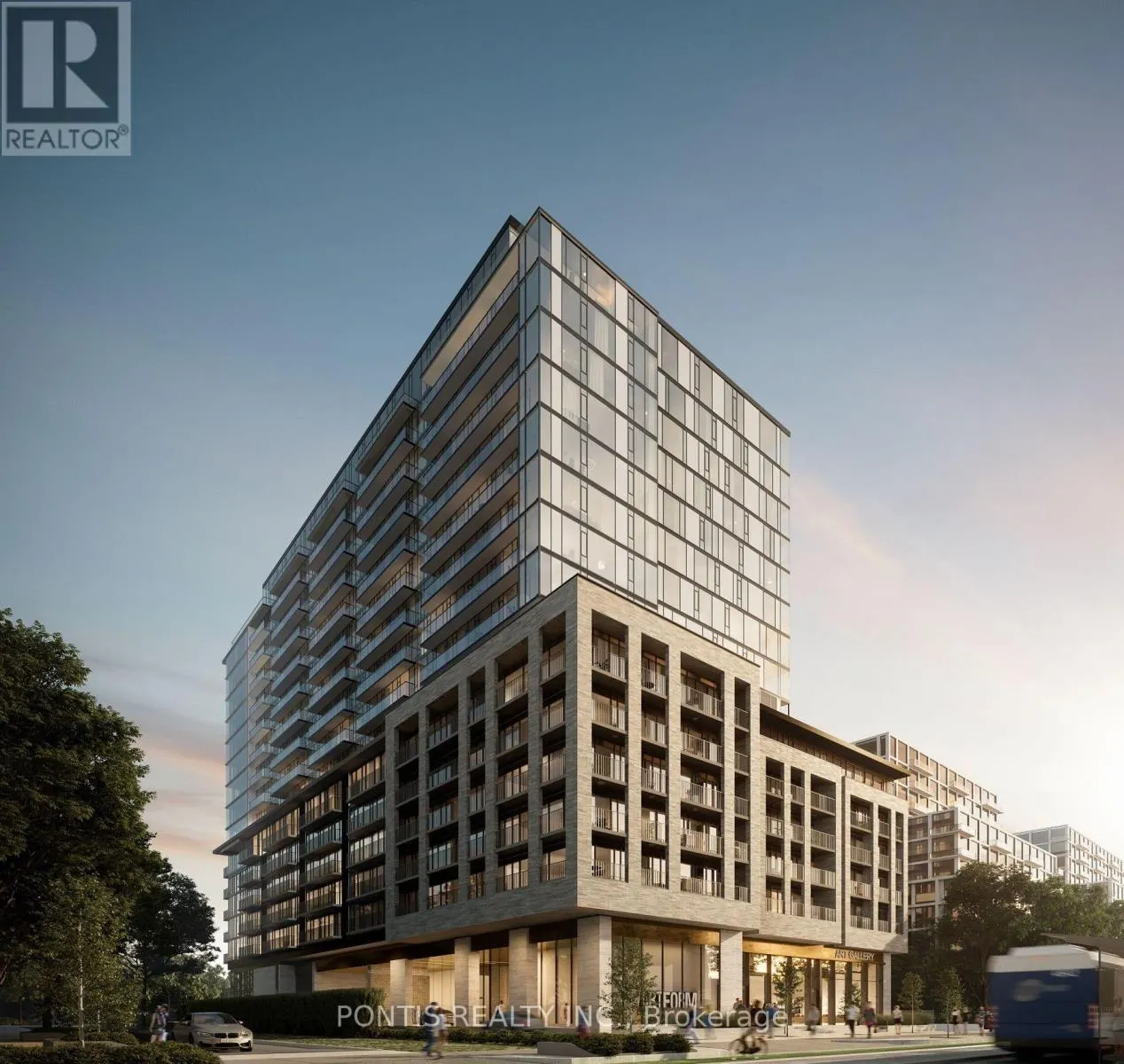 818 - 86 DUNDAS STREET E