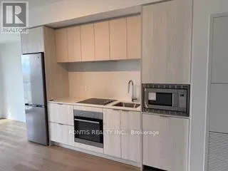 818 - 86 DUNDAS STREET E