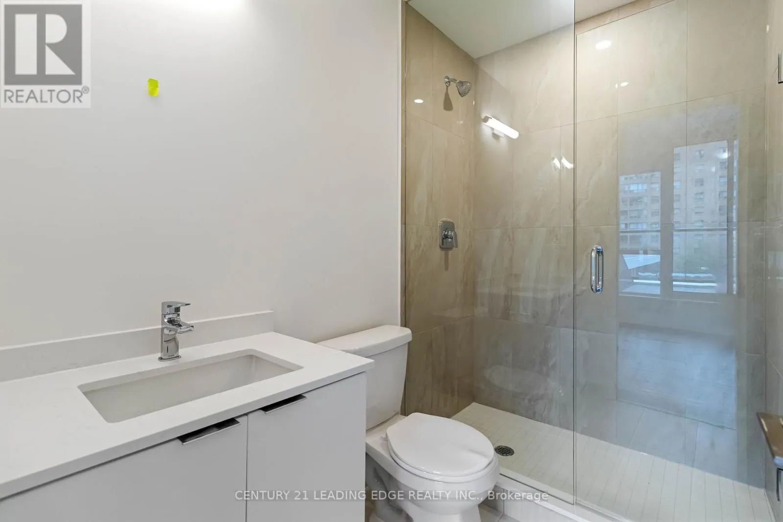 15 WATERGARDEN DRIVE